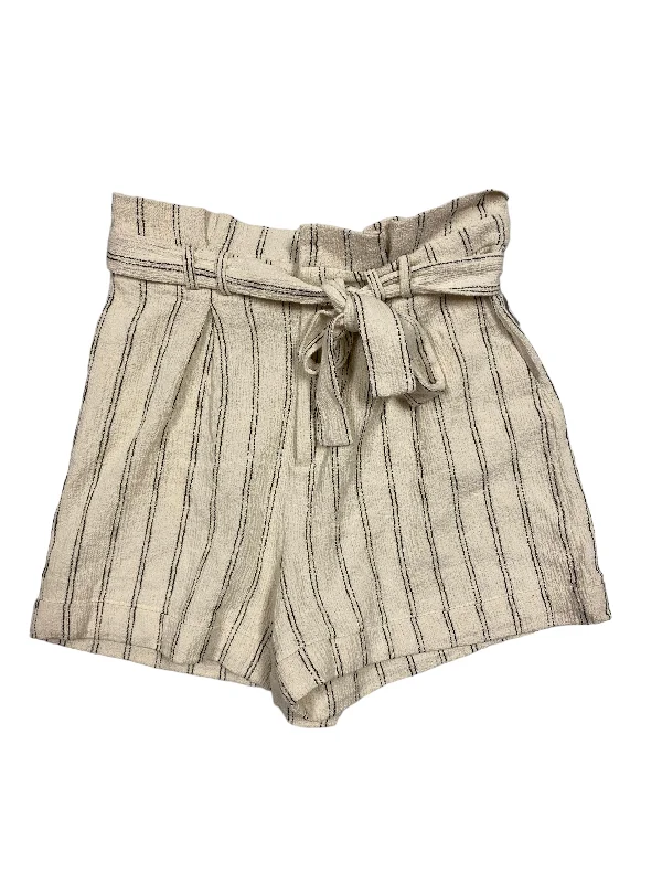 Shorts By Bardot In Striped Pattern, Size: L