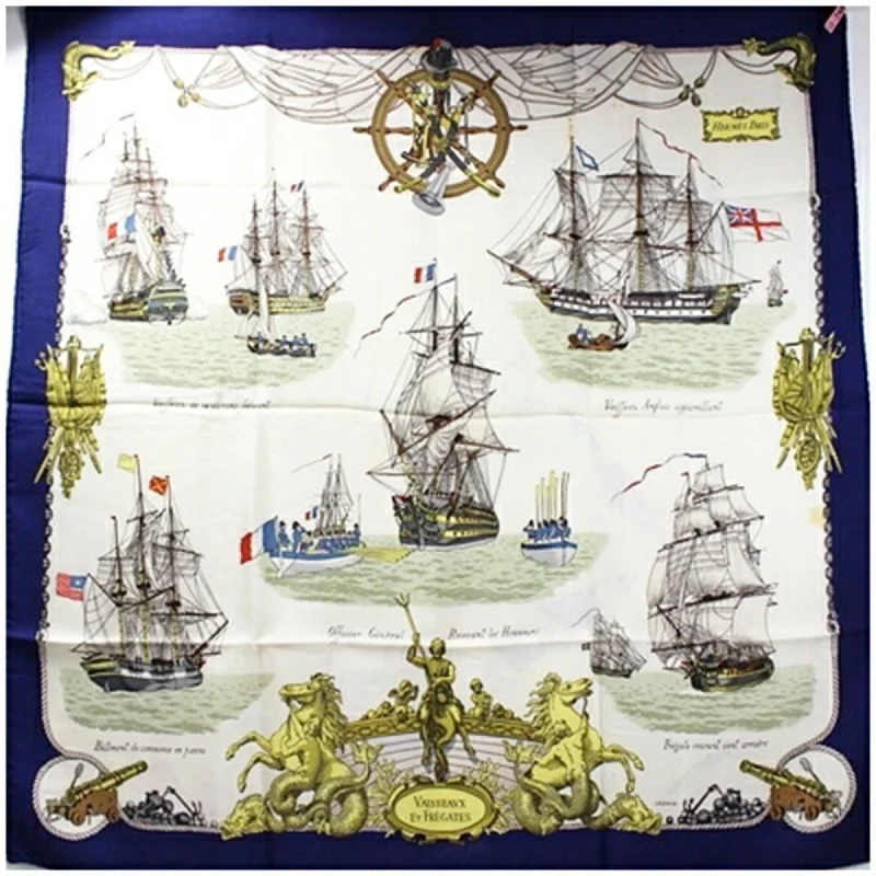 Hermes ivory Navy Scarf (Pre-Owned)