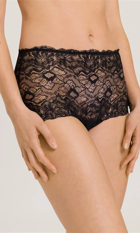 Hanro Solene Lace Short Black