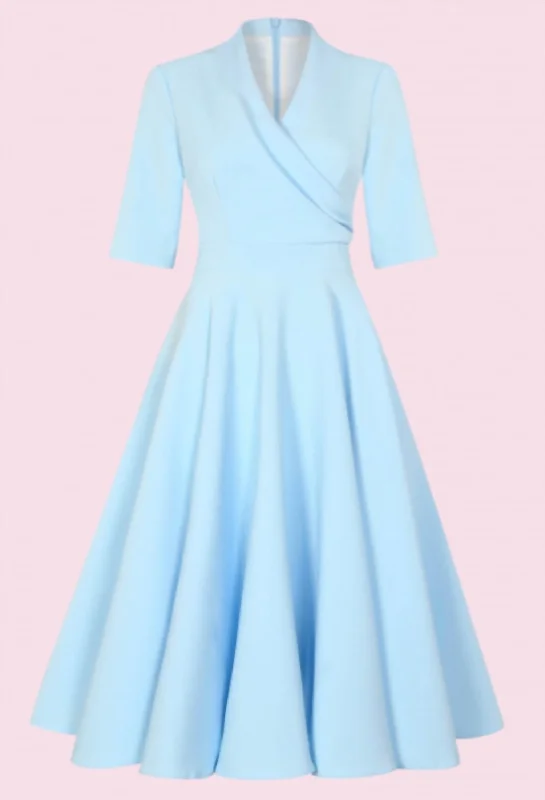 Leyla Midi Dress In Pale Blue