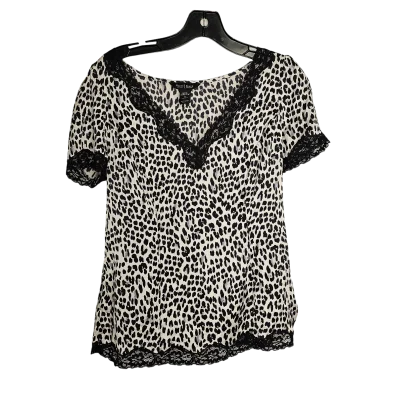 Animal Print Top Short Sleeve White House Black Market, Size M